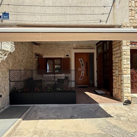 Apartment Batinica ชิเบนิก ภายนอก รูปภาพ