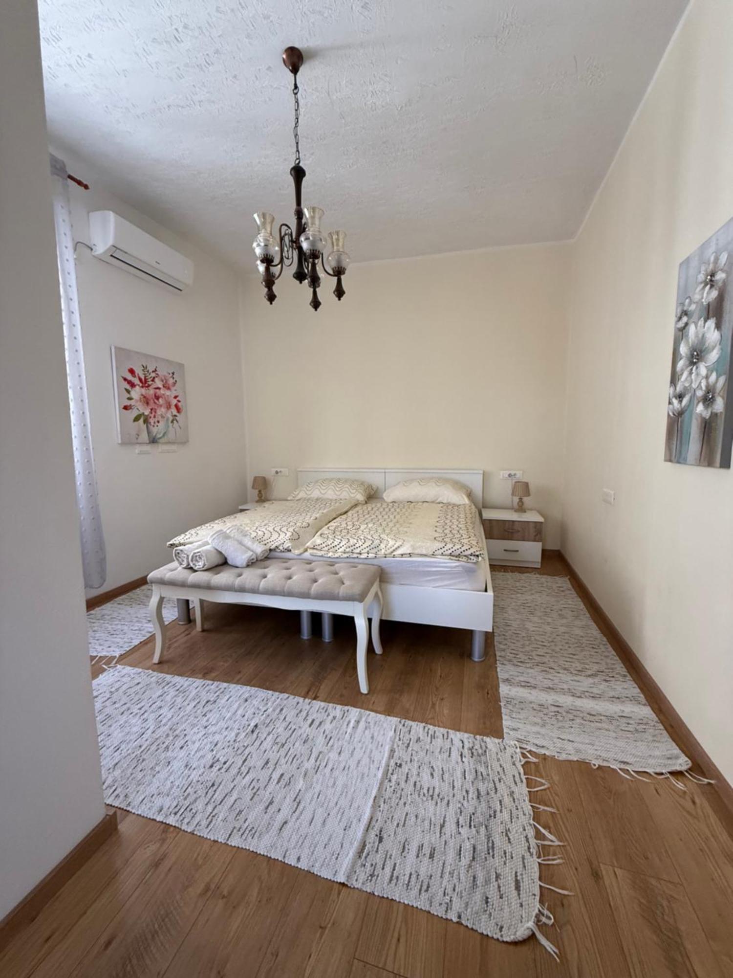 Apartment Batinica ชิเบนิก ภายนอก รูปภาพ