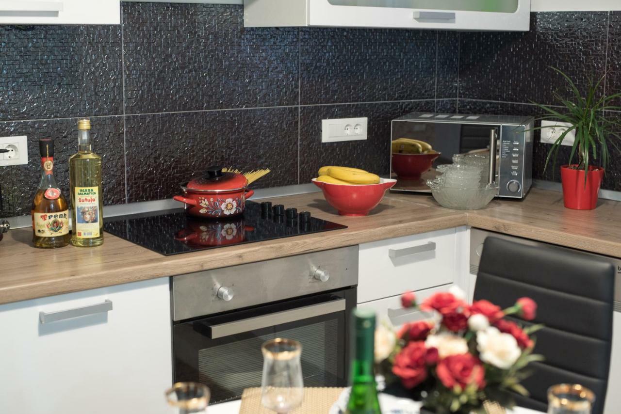 Apartment Batinica ชิเบนิก ภายนอก รูปภาพ