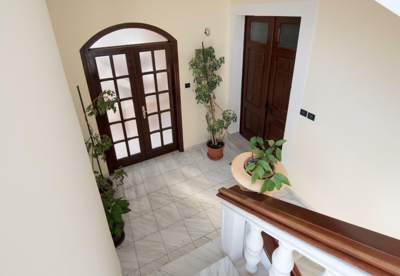 Apartment Batinica ชิเบนิก ภายนอก รูปภาพ