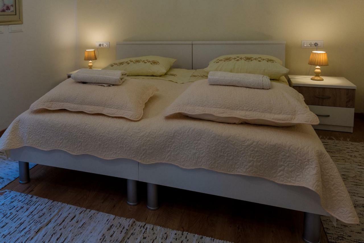 Apartment Batinica ชิเบนิก ภายนอก รูปภาพ